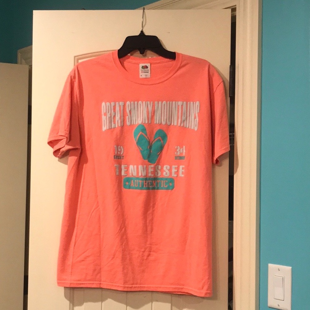 Great Smoky Mountains T-Shirt Unixex Size Medium